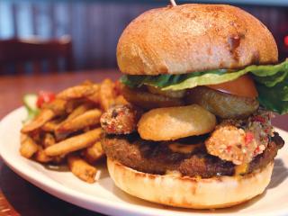 Resto-Pub La Révolte (Auberge Le Caribou)