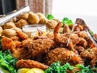 Pelican Seafood Market and Grill